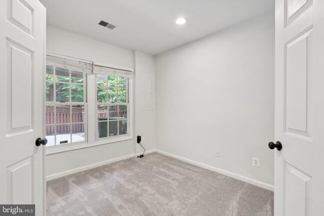 Building Photo - 1788 Paisley Ct