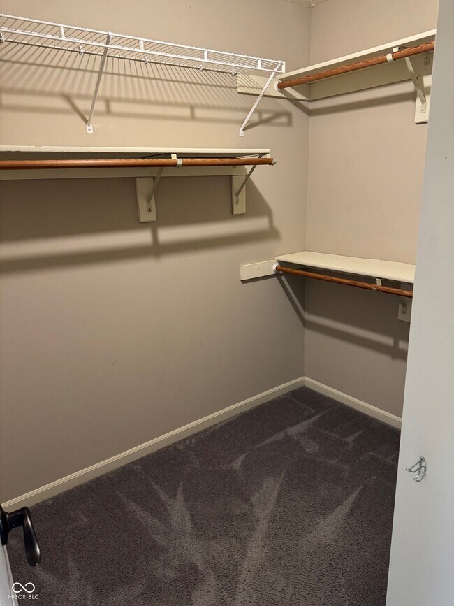 Building Photo - 6625 Sunloch Ct