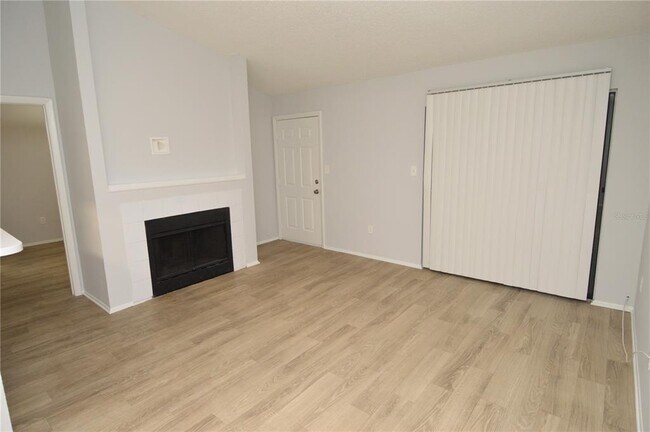 Building Photo - 8645 Fancy Finch Dr