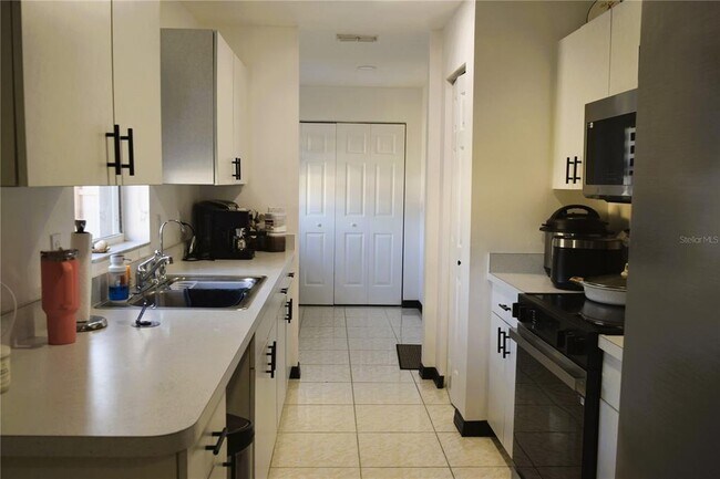 Building Photo - 17259 SW 20th Ct Rd