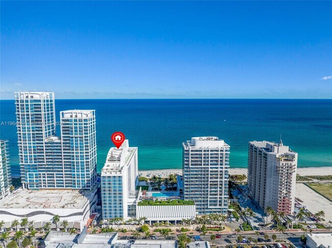 Building Photo - 6801 Collins Ave