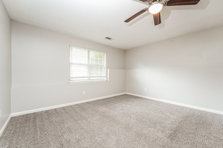 Building Photo - 6609 Swift Creek Rd