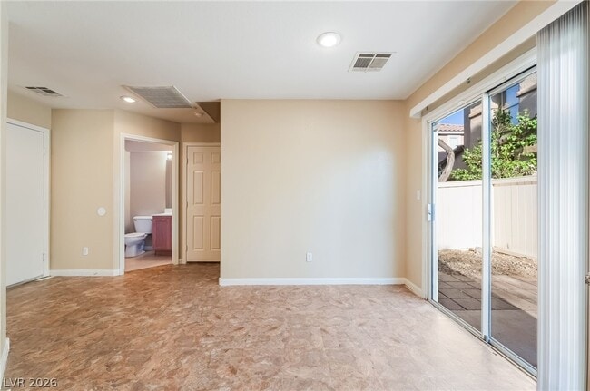 Building Photo - 1160 Blue Magenta Ave