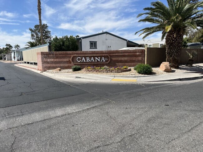 Building Photo - 5303 E Twain Ave