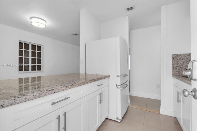 Building Photo - 13470 NW 16th Ave