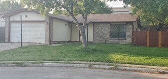 Building Photo - 5859 Sun Farm