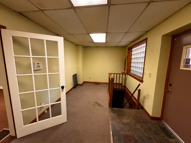 Building Photo - 22 Monument Sq