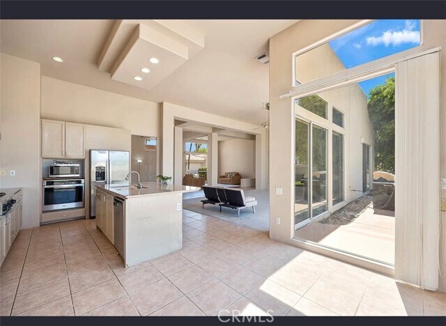 Building Photo - 75940 Nelson Ln