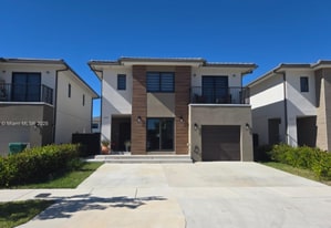 Building Photo - 249 NW 12th Ct