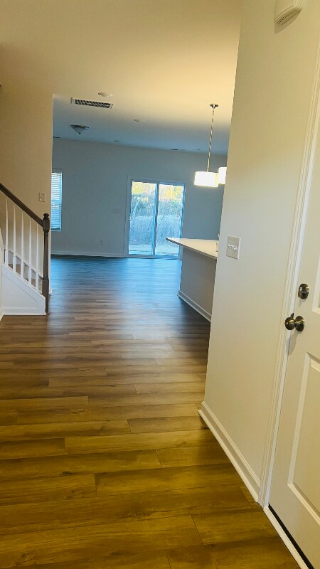 Building Photo - 757 Kitfox Dr NW