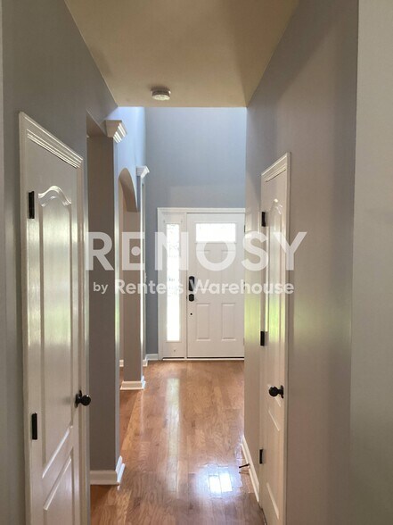 Building Photo - 2377 Peach Shoals Cir