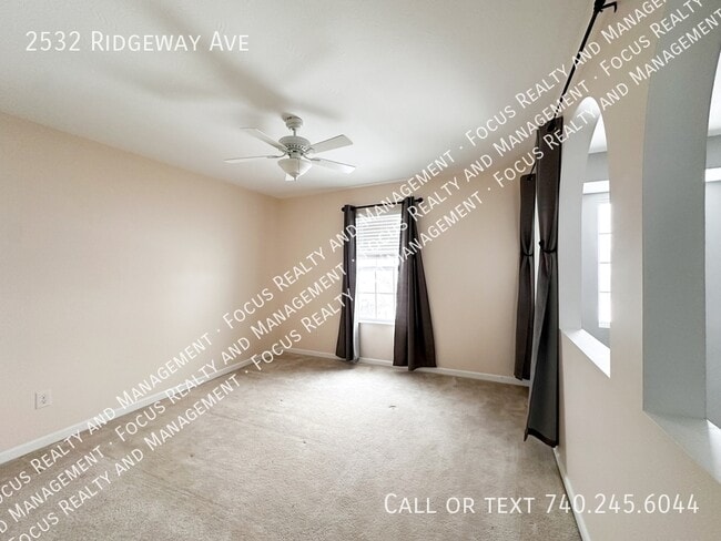 Building Photo - 2532 Ridgeway Ave