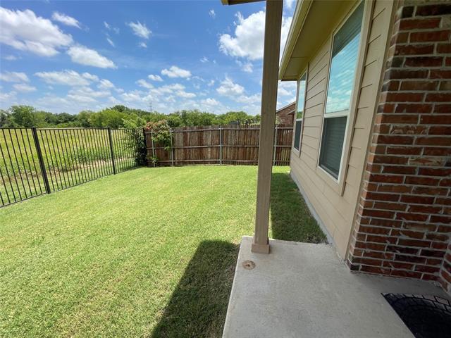 Building Photo - 153 Creek Terrace Dr