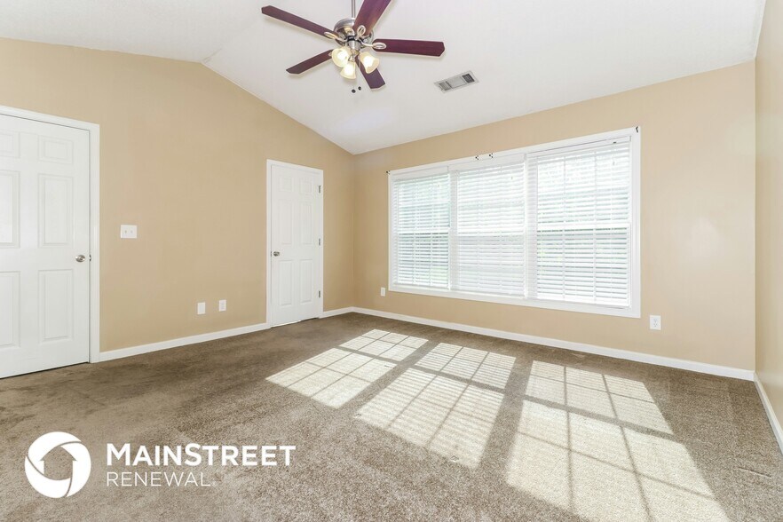 Building Photo - 835 Eagle Creek Dr NW