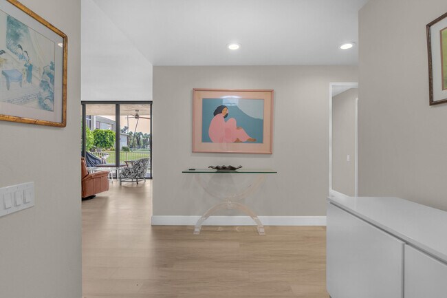 Building Photo - 910 Island Dr