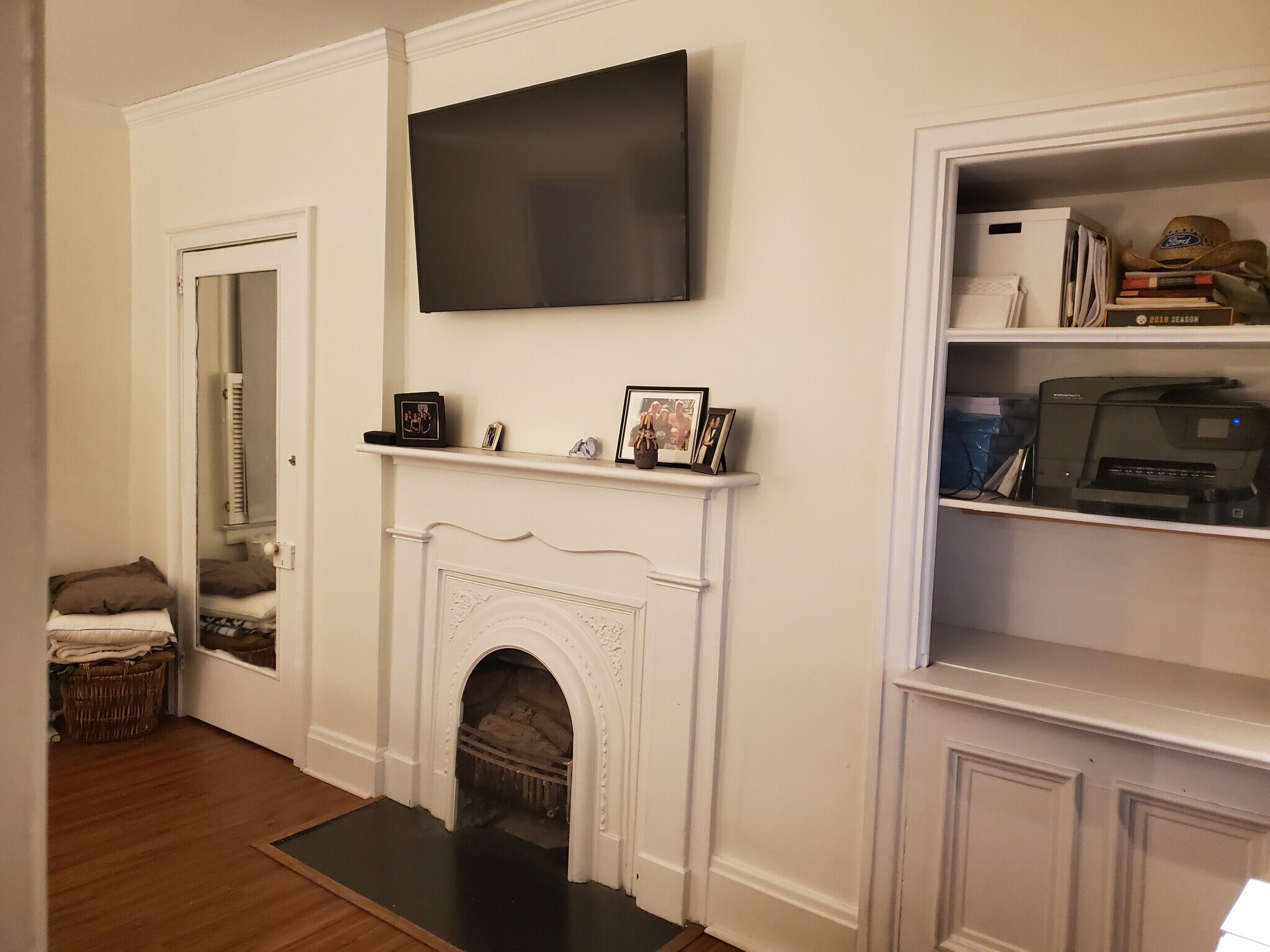 Master Bedroom - 341 Beaver St