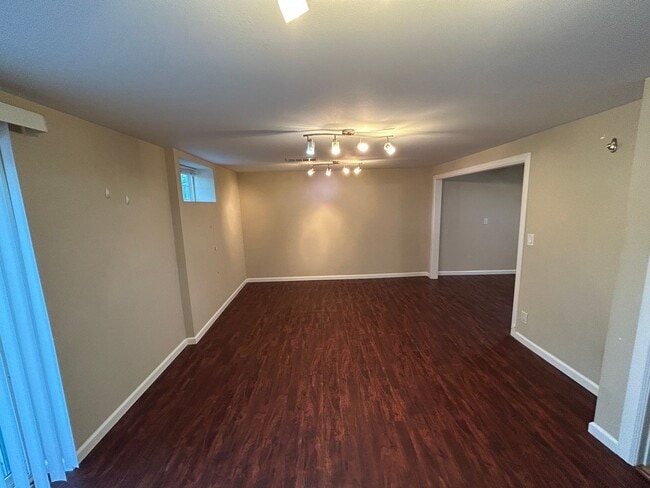 Building Photo - Large 3 bed, 2 bath house in South Seattle...