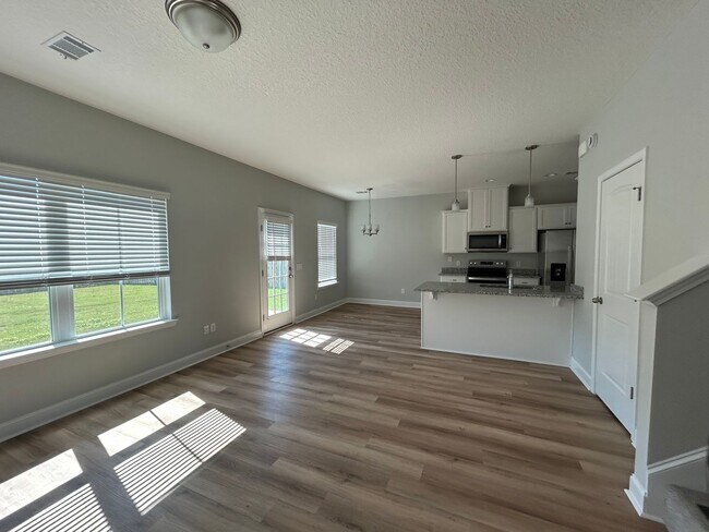 Building Photo - 1220 Grayson Ave