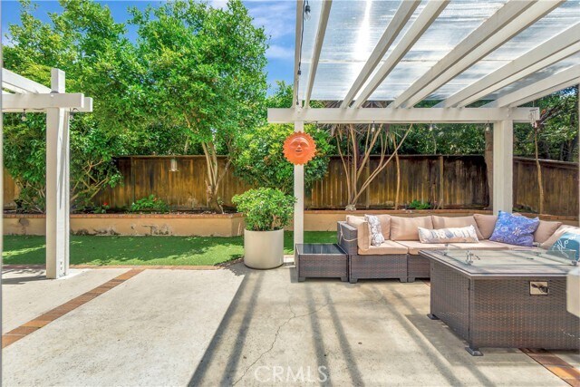 Building Photo - 23941 Frigate Dr