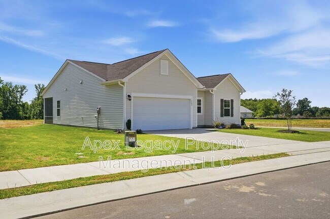 Building Photo - 767 Roy Adams Rd