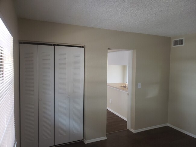 Building Photo - 6440 62nd Ave N