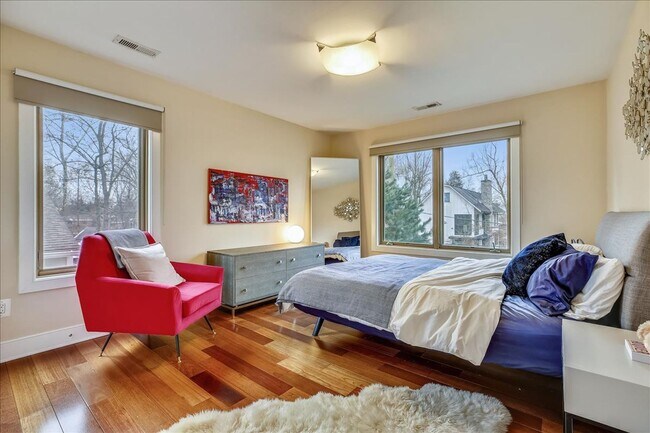 Building Photo - INCREDIBLE 6BR Home in Cabin John. Priced ...