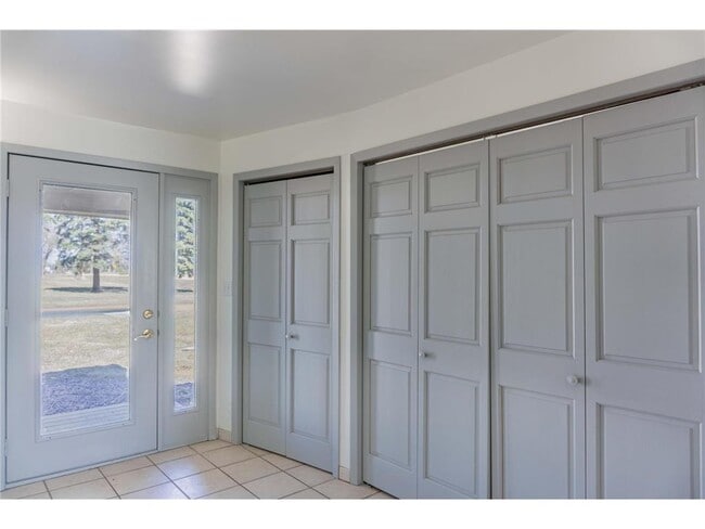 Building Photo - 5690 County Rd 10