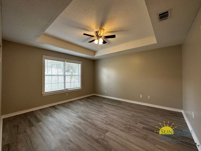 Building Photo - Beautiful 3 Bedroom Home in Fort Walton Beach!