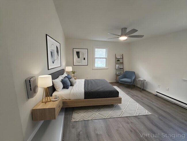 Building Photo - 1328 East St