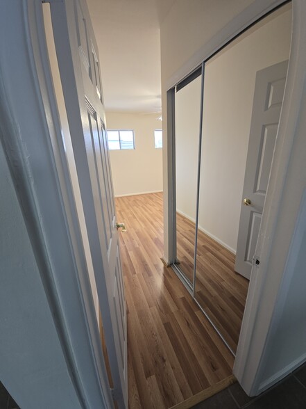 mbr - 7637 N Claybeck Ave
