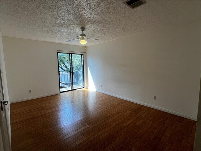 Building Photo - 7635 Guadalupe St