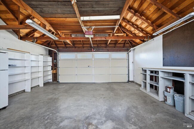 Building Photo - 2410 Mendota Way