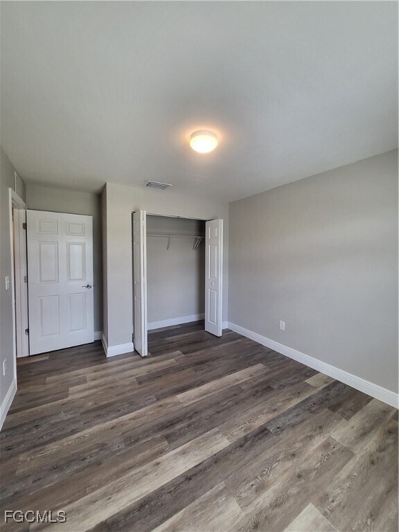 Building Photo - 9020 S Indio Cir