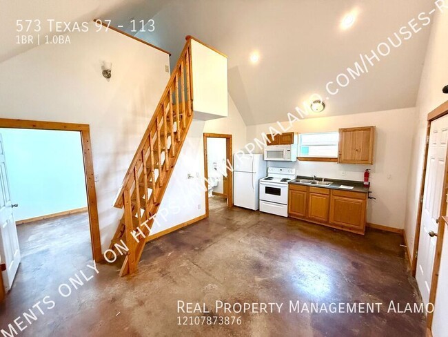 Building Photo - 573 TX-97