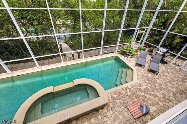 Building Photo - 21580 Indian Bayou Dr