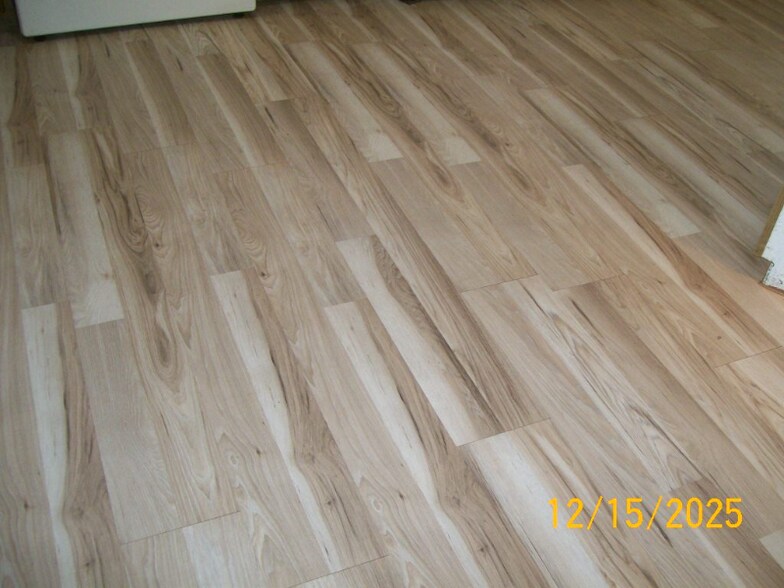 Building Photo - 13 Travertine Ln