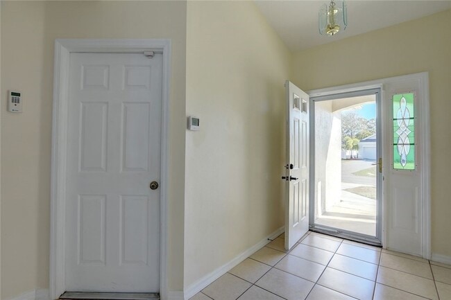 Building Photo - 1489 Whitmore St