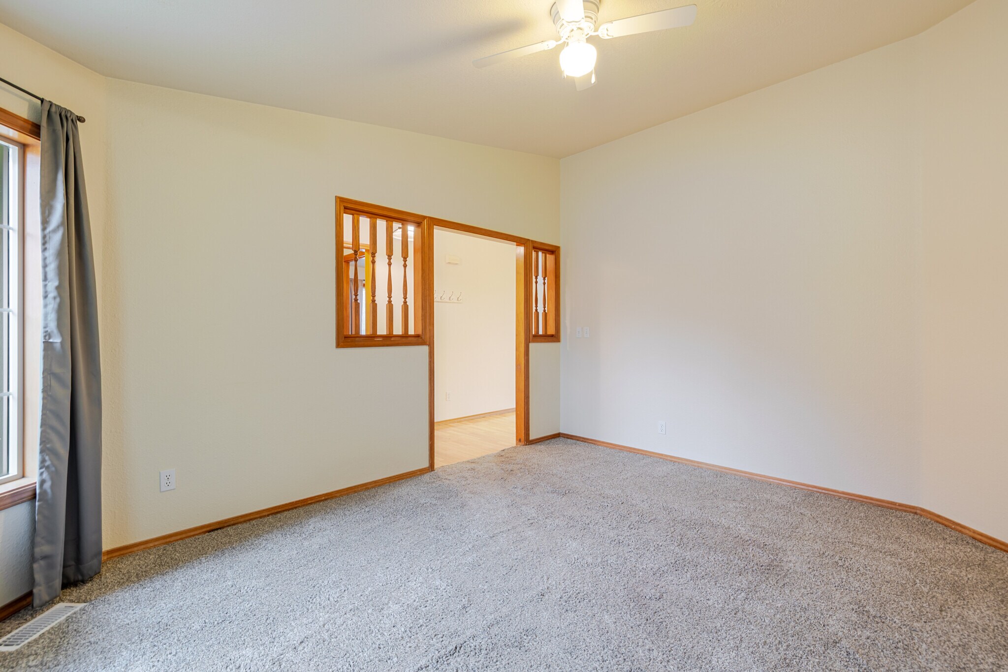 Building Photo - 1260 Del Mar St