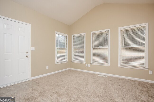 Building Photo - 991 Laurel Springs Ln SW