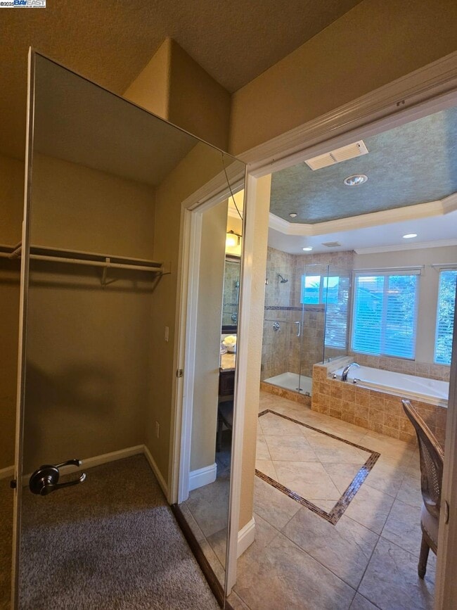 Building Photo - 1428 Legend Ln