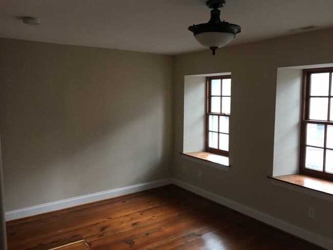 Guest bedroom - 8198 Main St