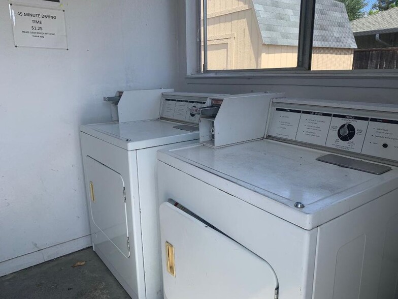 Building Photo - 187 Old Bernal Ave