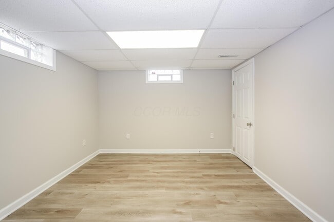 Building Photo - 241 Southard Dr