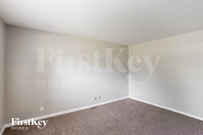 Building Photo - 522 Nelson Dr