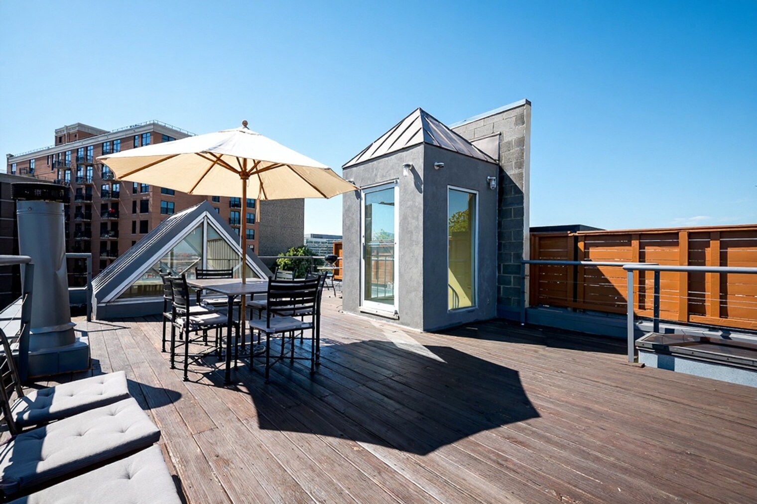 Building Photo - 440 M St NW