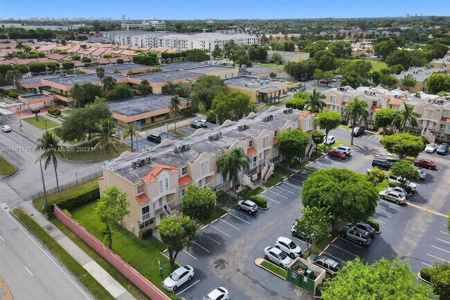 Building Photo - 675 NW 85th Ct