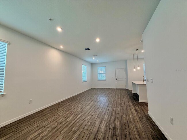 Building Photo - 449 Belmond Dr