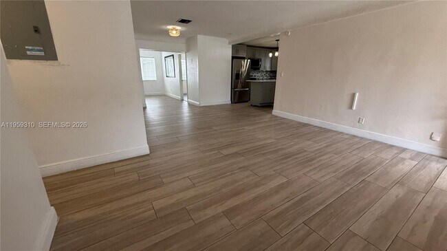 Building Photo - 2811 NW 26th Ave