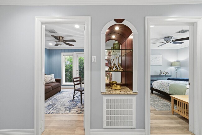 Building Photo - 4600 Huisache St