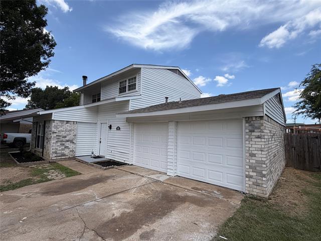 Building Photo - 415 Stonehenge Dr